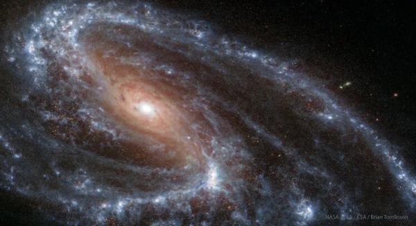 یک پدیده در فضا، کهکشان ها میتوانند شکل یکدیگر را تغییر بدهند!